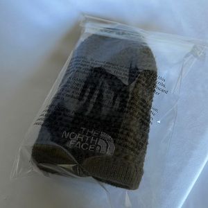 North face beanie gray